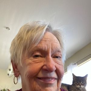 Meet your Posher, Libby